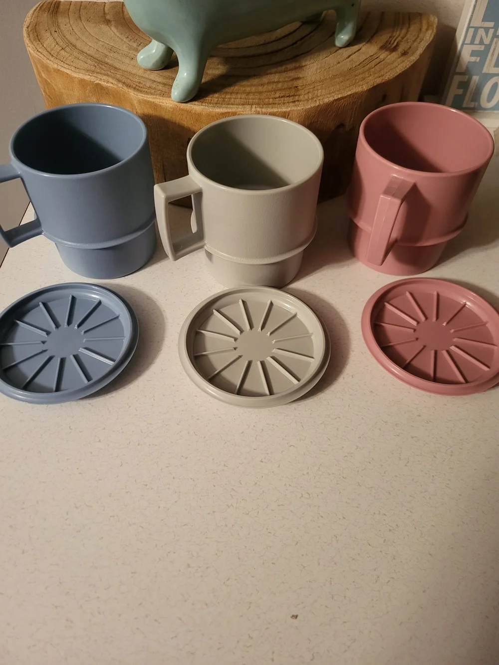 3 Vintage Tupperware Pastel Stacking Handle Coffee Mug 3 Lids/coasters 1312 1313